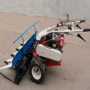 Mini Harvester Machine